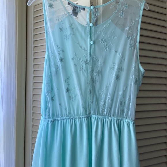 Light teal/sea foam tank top dress from Forever 21 - Picture 4 of 5